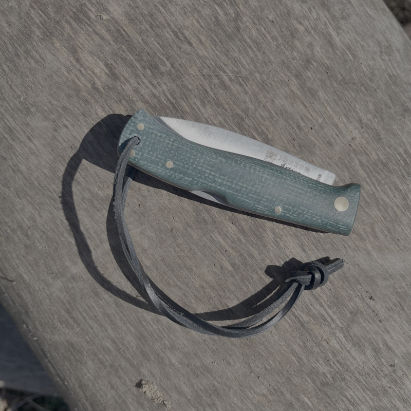 Artica foldekniv Lommekniv Back Lock Grøn Micarta Joker Knife