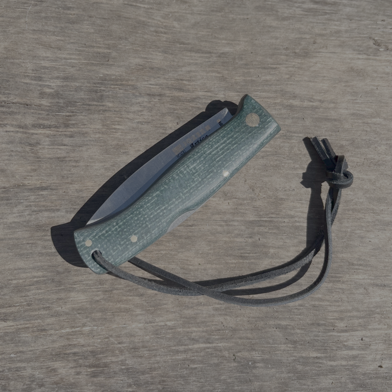 Artica foldekniv Lommekniv Back Lock Grøn Micarta Joker Knife