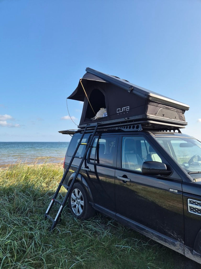 Cuma Gear high tail tagtelt på Land rover discovery