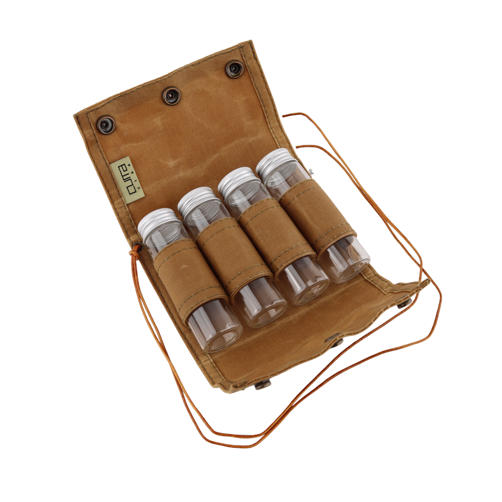 Krydderisæt - 4 beholdere á 50 ml i canvas taske - Cuma Gear