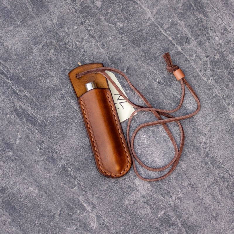 Haltehalter für Lagerfeuer-Schnorchel Leder