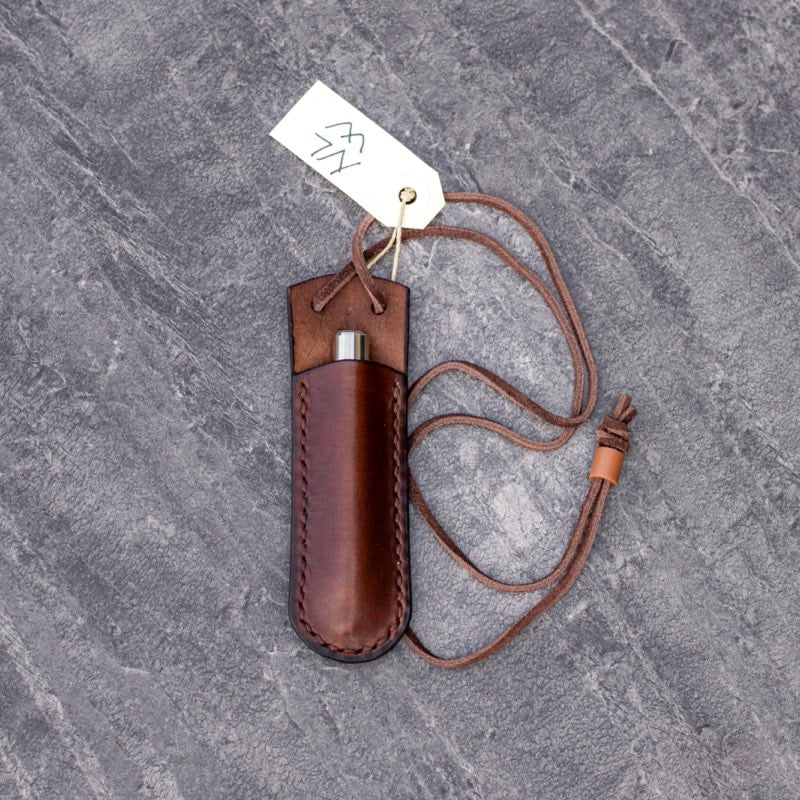 Haltehalter für Lagerfeuer-Schnorchel Leder