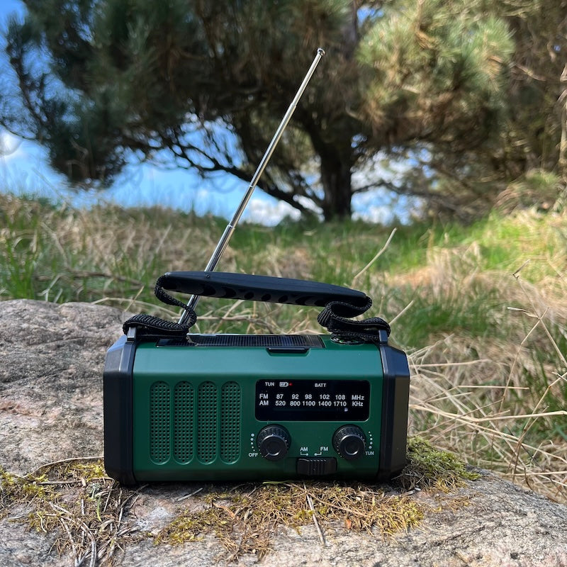 Nødradio med powerbank 10000 mAh