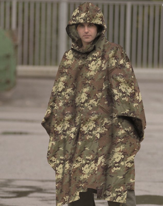 Poncho Mil-Tec Camouflage Vegetato