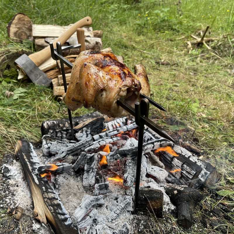 Rotisseri für Lagerfeuer - Handgeschmiedet in Dänemark