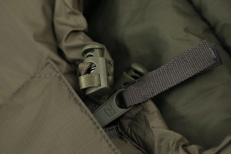 Carinthia Defence 4 sovepose