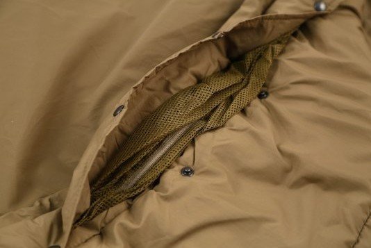 Carinthia Tropen sovepose m/myggenet