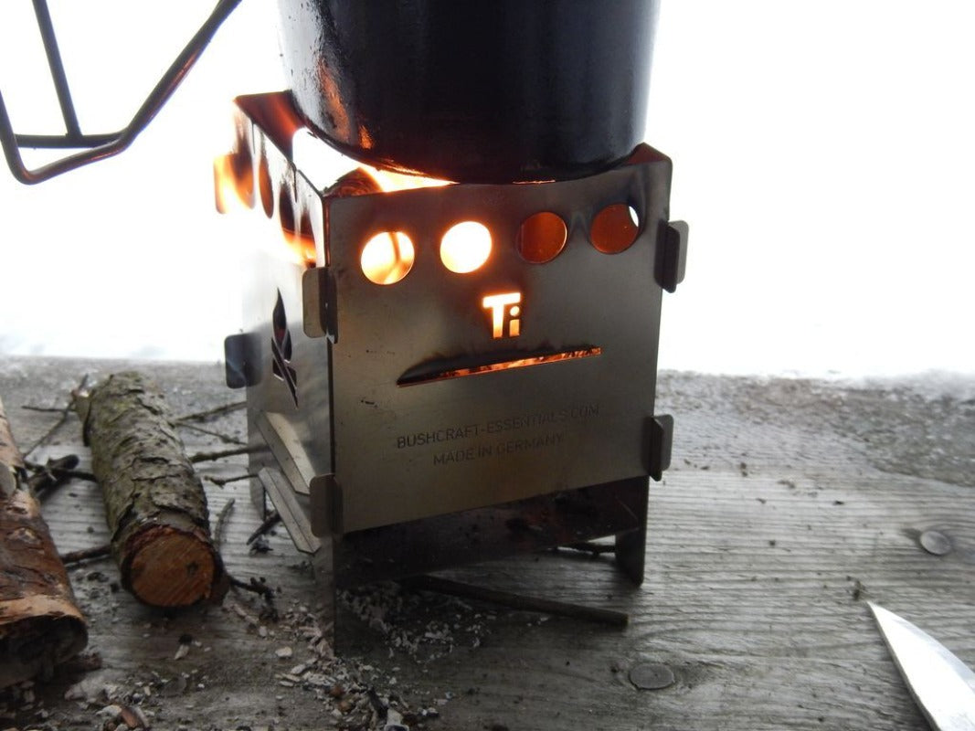 Bushbox Titanium Pocket Stove