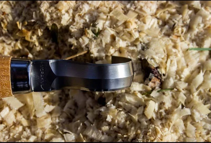 Mora 162 - Skekniv mit doppelschneidiger Klinge & Lederscheide