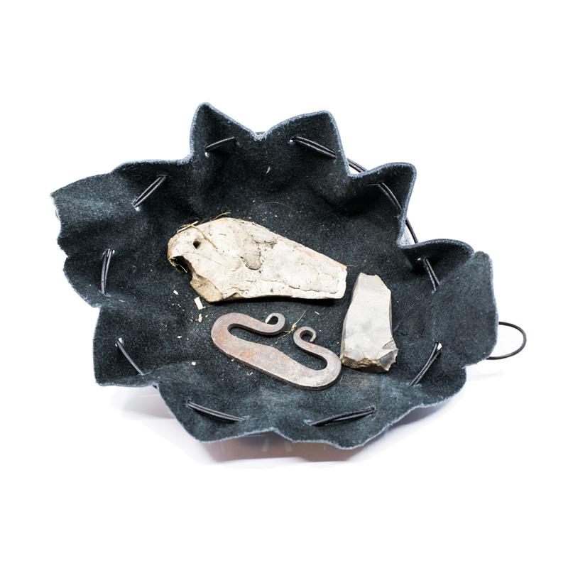 Ildstål med flint og tøndersvamp