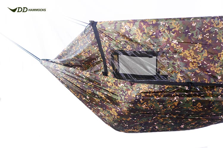 DD Hammocks Nest Hammock - Hængekøje med camouflage og dobbelt bund